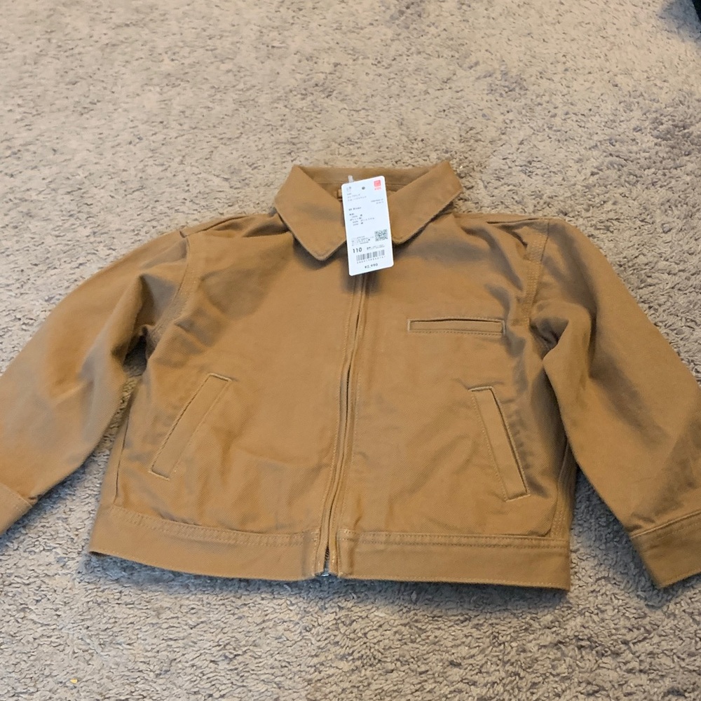 Uniqlo Kids Brown Jean Jacket, Japanese size 110: (105-115cm), NWT